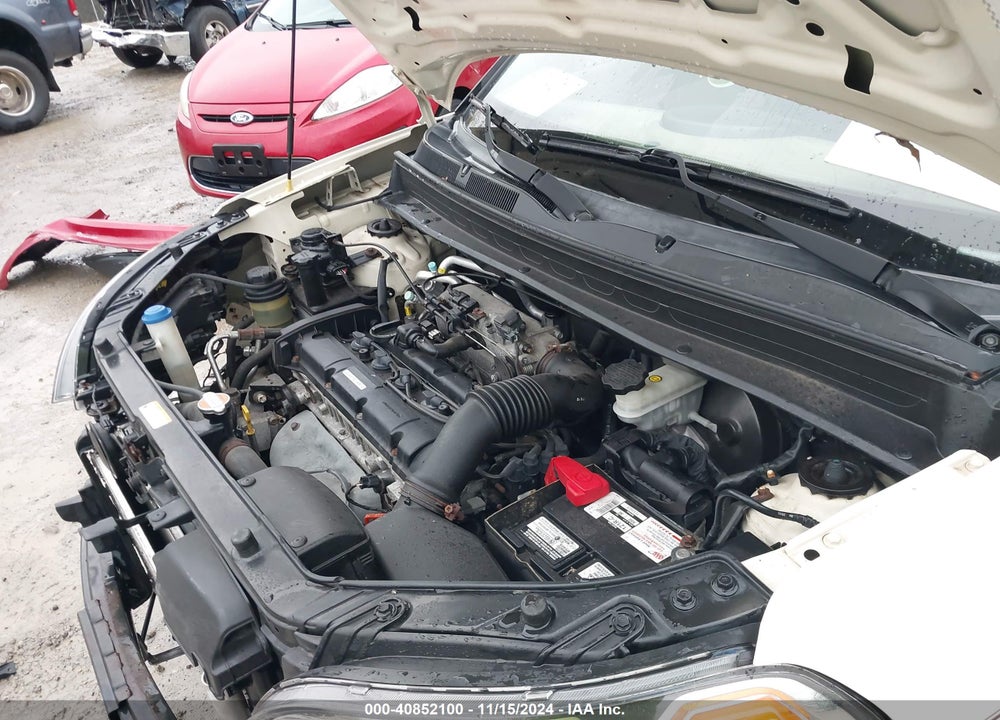 2011 KIA SOUL VIN: KNDJT2A24B7716272