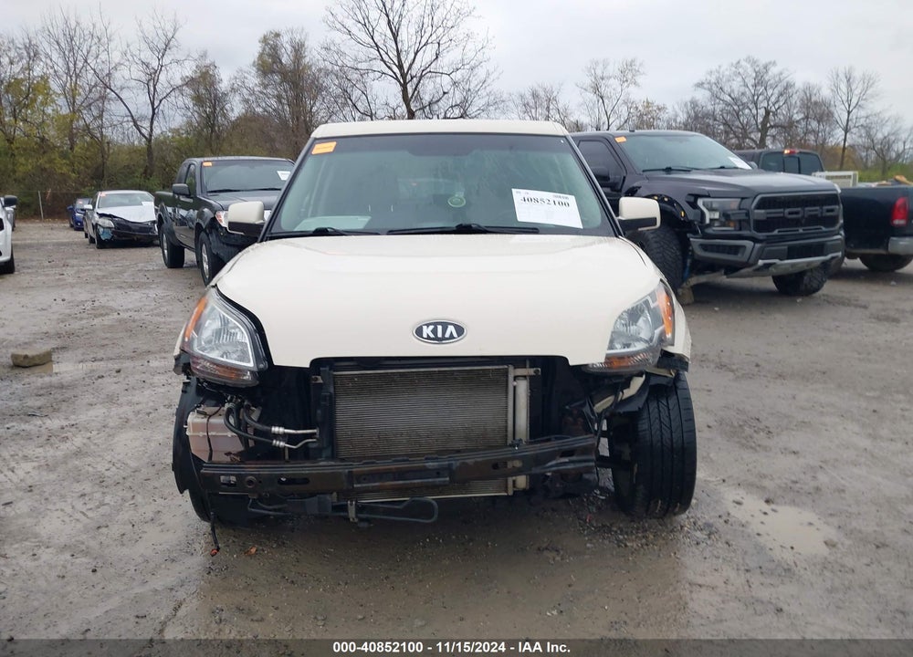 2011 KIA SOUL VIN: KNDJT2A24B7716272