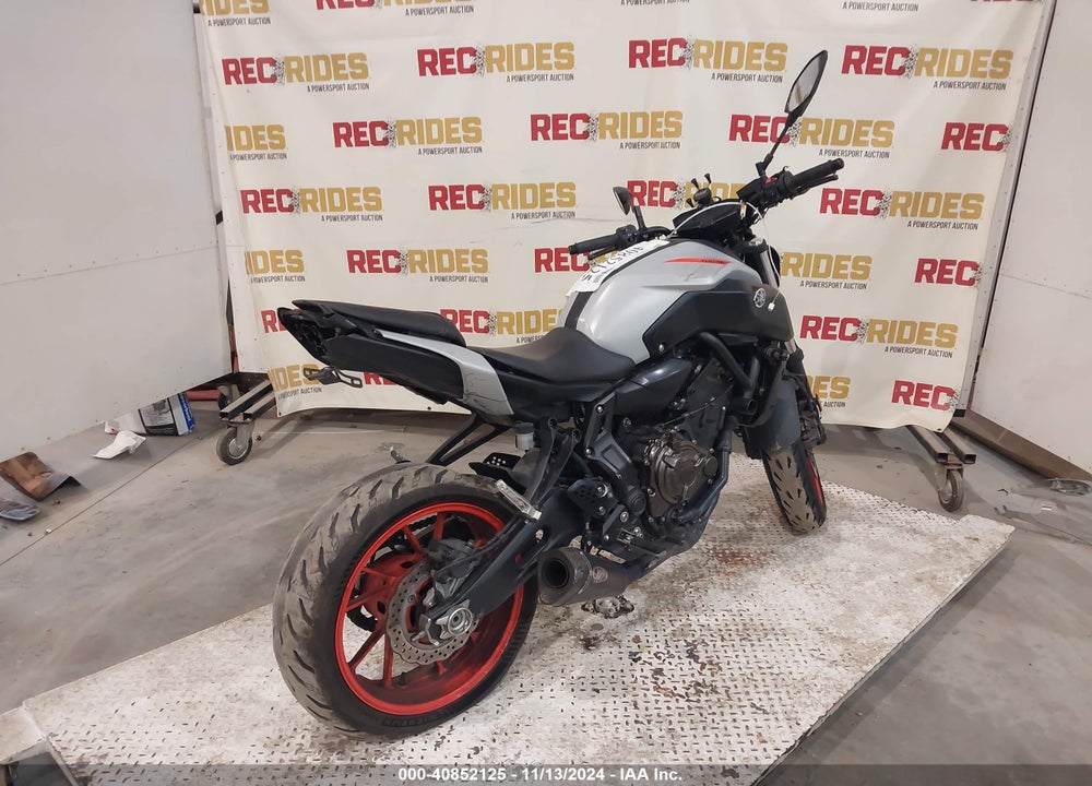 2020 YAMAHA MT07 VIN: JYARM27E6LA007697