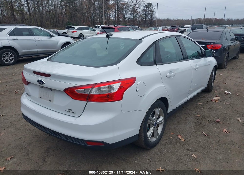 2014 FORD FOCUS SE VIN: 1FADP3F20EL186870