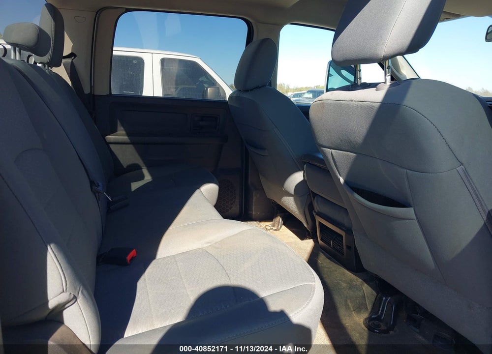 2014 RAM 2500 TRADESMAN VIN: 3C6UR5HL7EG109889