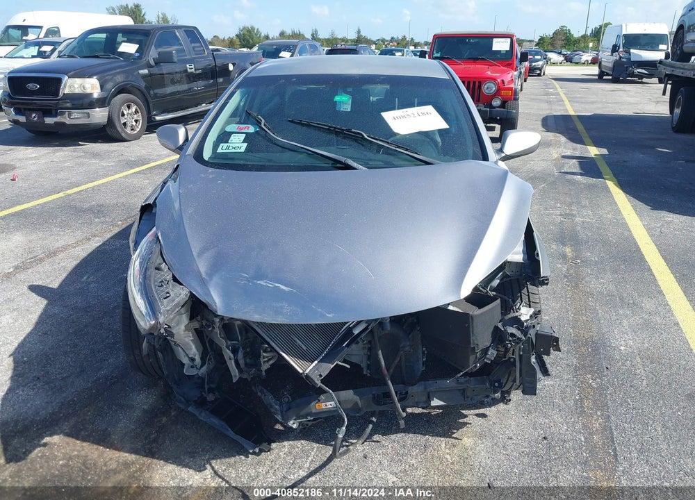 2013 HYUNDAI ELANTRA GLS VIN: KMHDH4AEXDU968869