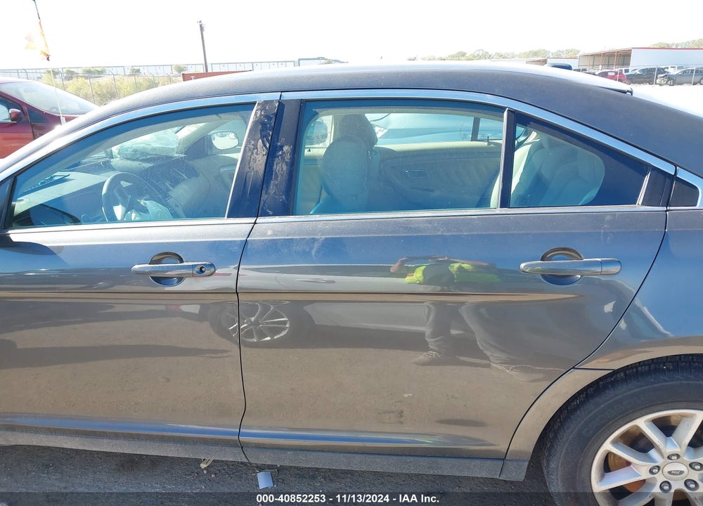 2015 FORD TAURUS SE VIN: 1FAHP2D87FG107000