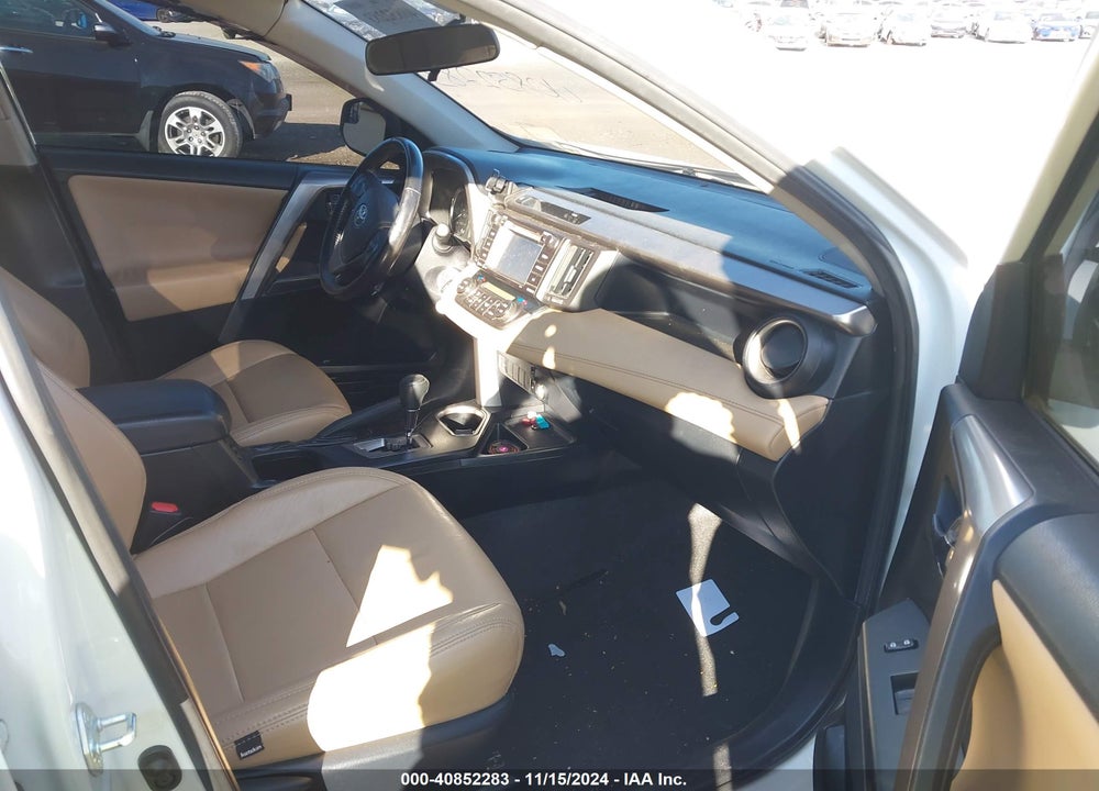 2016 TOYOTA RAV4 VIN: JTMRFREV7GJ087642
