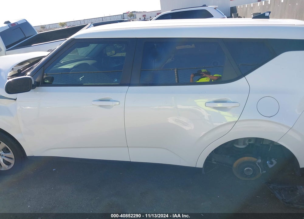 2024 KIA SOUL VIN: KNDJ23AU8R7911487