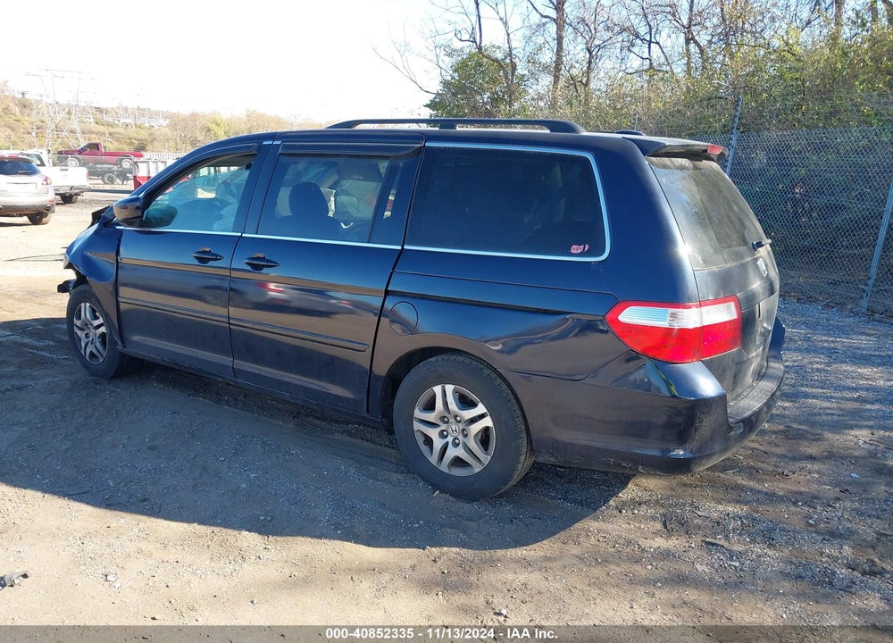 2005 HONDA ODYSSEY EX-L VIN: 5FNRL38715B123588
