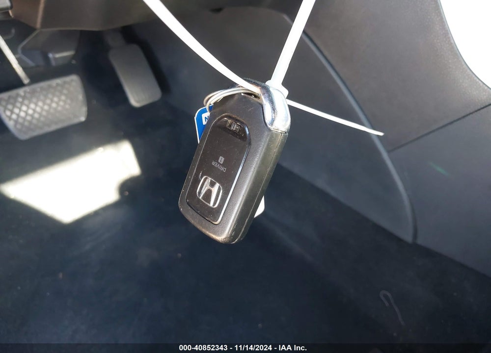 2016 HONDA ACCORD VIN: 1HGCR3F96GA006384