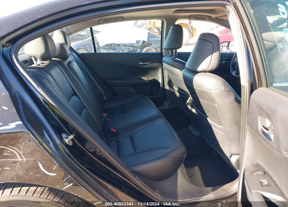 2016 HONDA ACCORD VIN: 1HGCR3F96GA006384