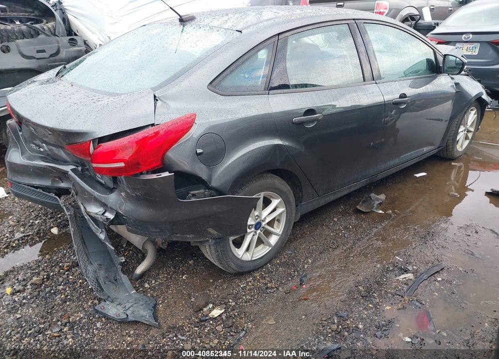 2018 FORD FOCUS SE VIN: 1FADP3FE0JL331846