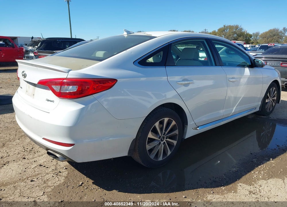 2015 HYUNDAI SONATA SPORT VIN: 5NPE34AF0FH156543