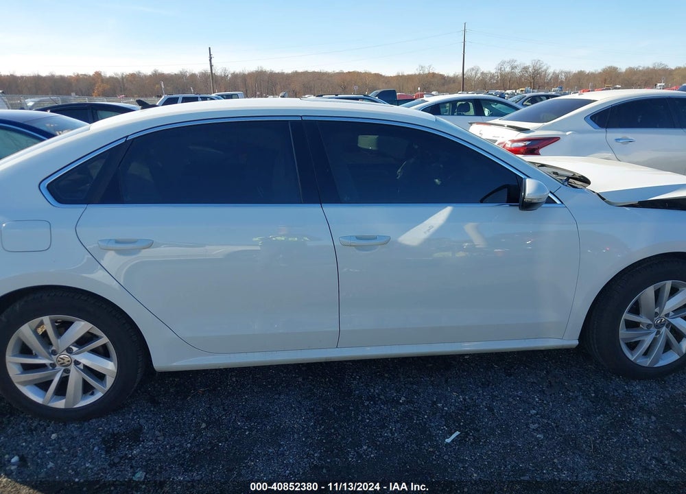 2018 VOLKSWAGEN PASSAT 2.0T SE VIN: 1VWBA7A38JC041870