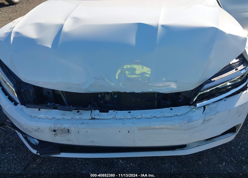 2018 VOLKSWAGEN PASSAT 2.0T SE VIN: 1VWBA7A38JC041870