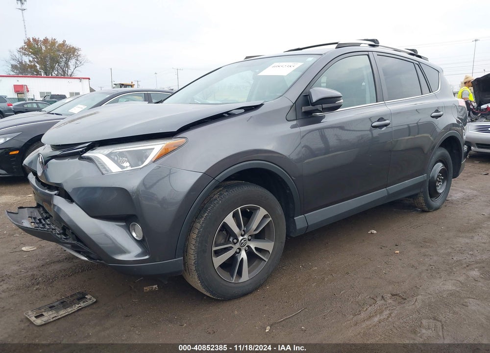 2016 TOYOTA RAV4 XLE VIN: 2T3RFREV5GW509635