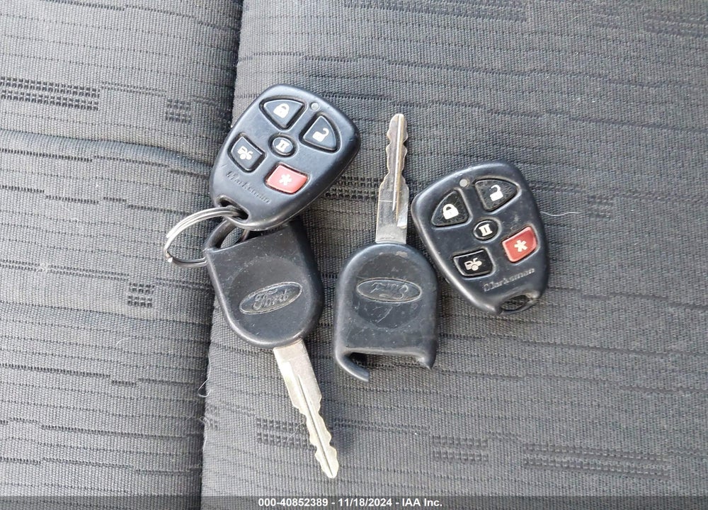 2010 FORD FOCUS SE VIN: 1FAHP3FN9AW248576