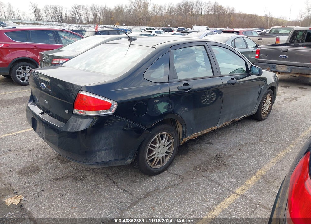 2010 FORD FOCUS SE VIN: 1FAHP3FN9AW248576
