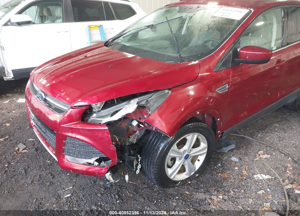 2015 FORD ESCAPE SE VIN: 1FMCU0G71FUC86216