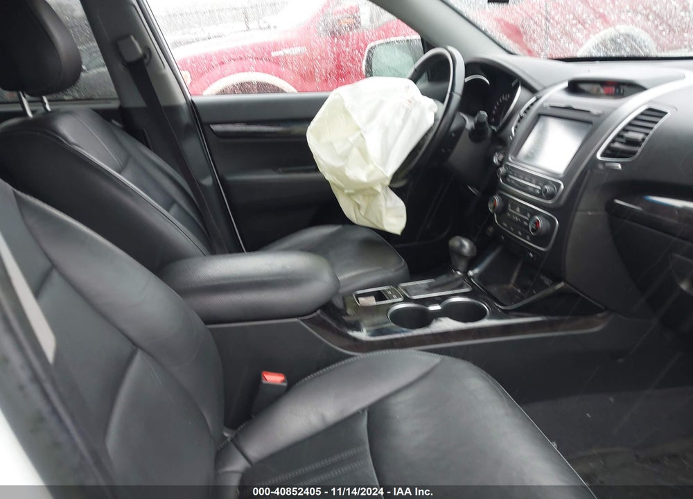 2015 KIA SORENTO SX V6 VIN: 5XYKW4A77FG577234