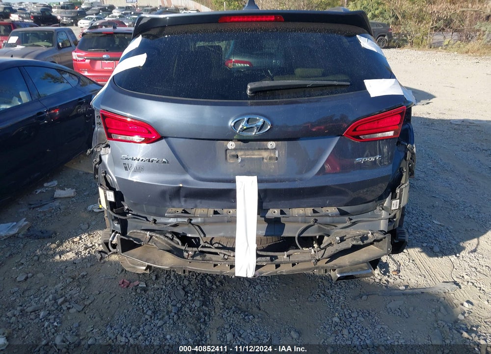 2018 HYUNDAI SANTA FE SPORT 2.4L VIN: 5NMZU3LB7JH100284
