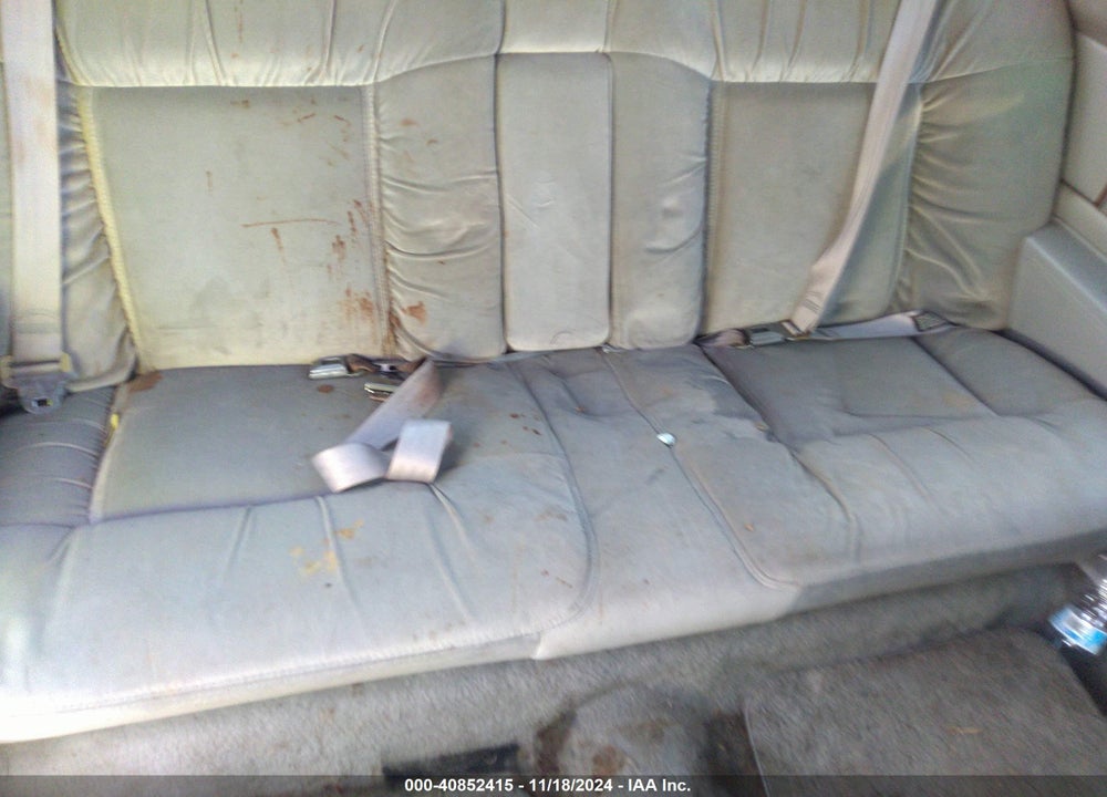 1993 CADILLAC DEVILLE VIN: 1G6CD13B2P4285598