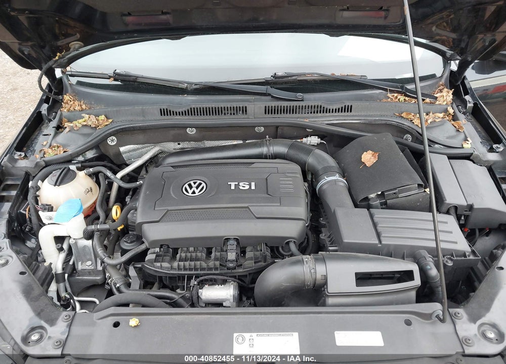 2017 VOLKSWAGEN JETTA GLI VIN: 3VW4T7AJ9HM335174