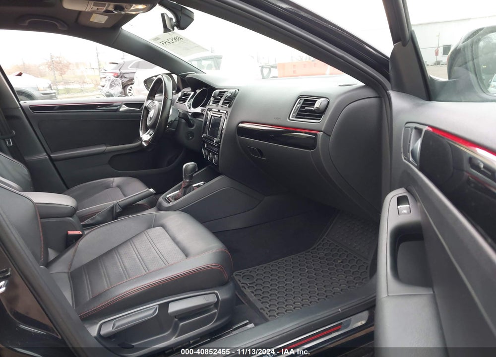 2017 VOLKSWAGEN JETTA GLI VIN: 3VW4T7AJ9HM335174