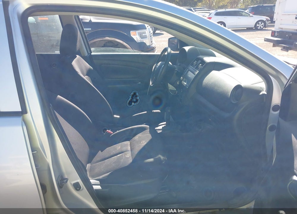 2019 NISSAN VERSA 1.6 S+ VIN: 3N1CN7AP2KL830054