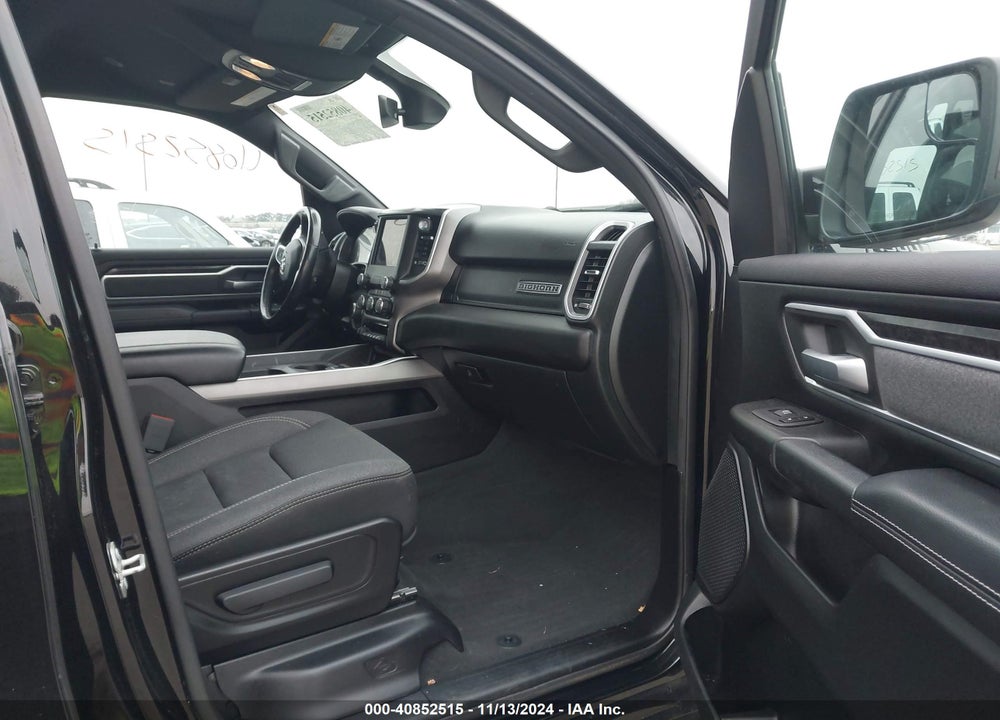 2020 RAM 1500 BIG HORN 4X4 6'4 BOX VIN: 1C6SRFBTXLN353465