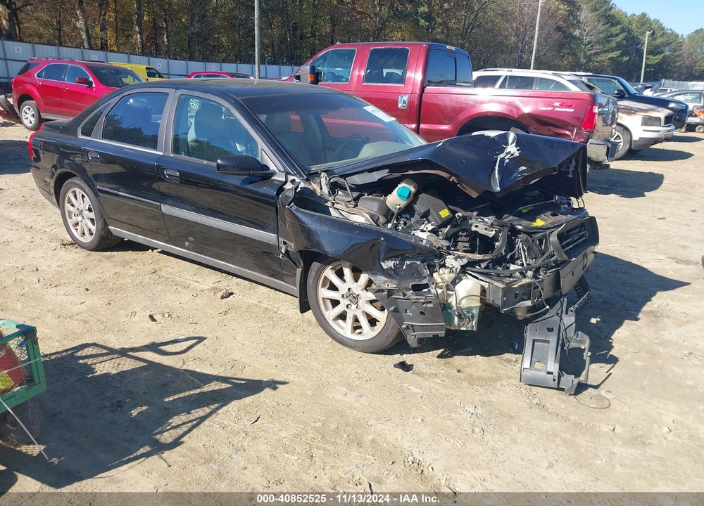 2005 VOLVO S80 2.5T VIN: YV1TS592X51402063