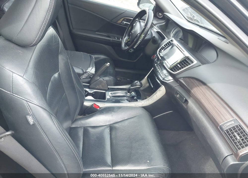 2017 HONDA ACCORD EX-L VIN: 1HGCR2F87HA133678