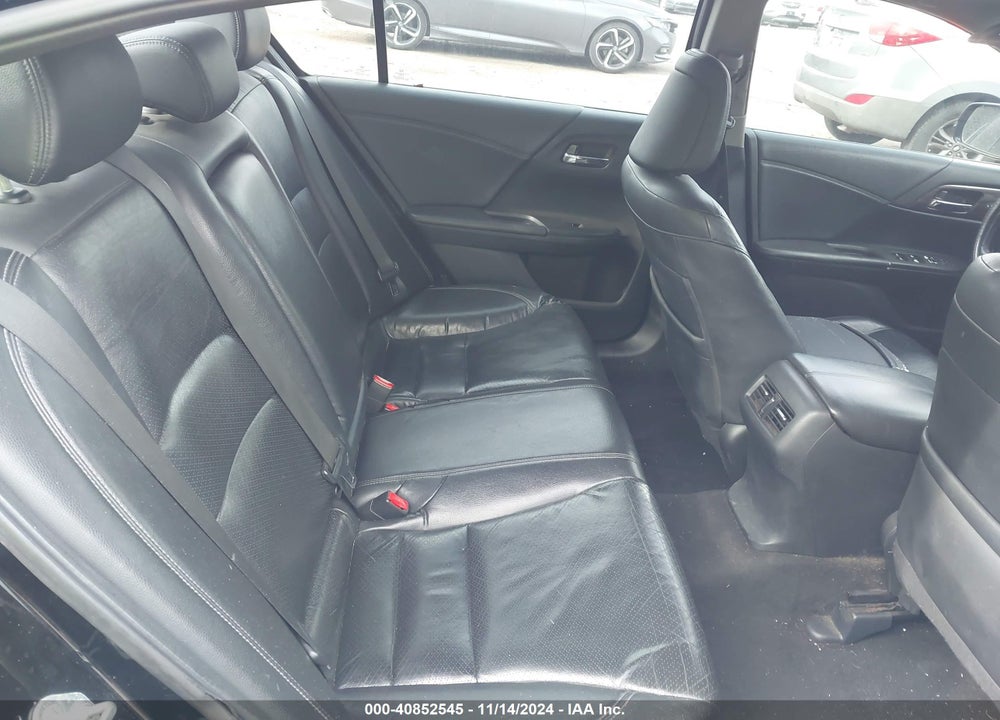 2017 HONDA ACCORD EX-L VIN: 1HGCR2F87HA133678