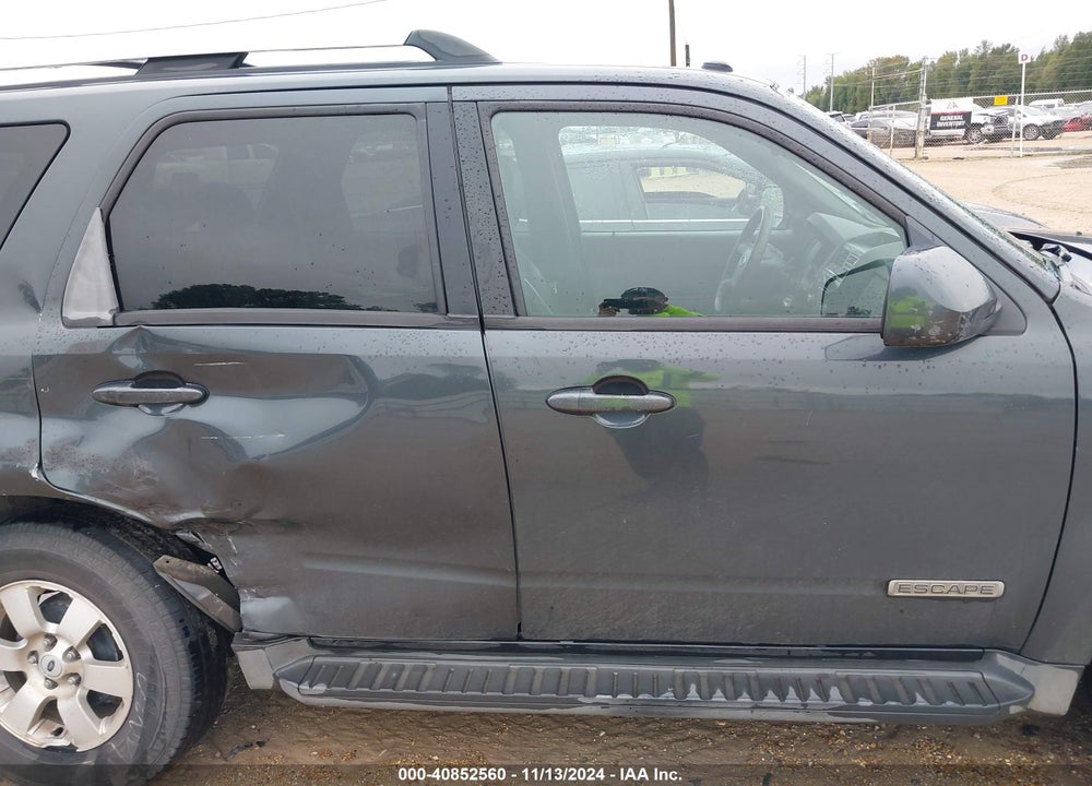 2008 FORD ESCAPE LIMITED VIN: 1FMCU04118KE02934