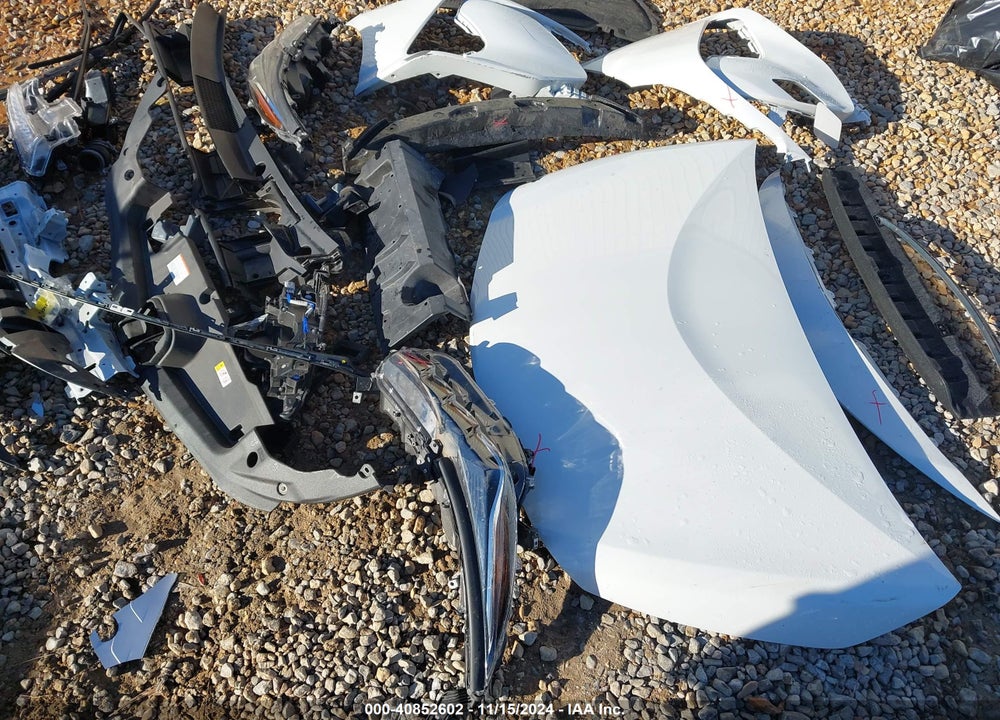 2022 TOYOTA PRIUS PRIME XLE VIN: JTDKAMFPXN3218017