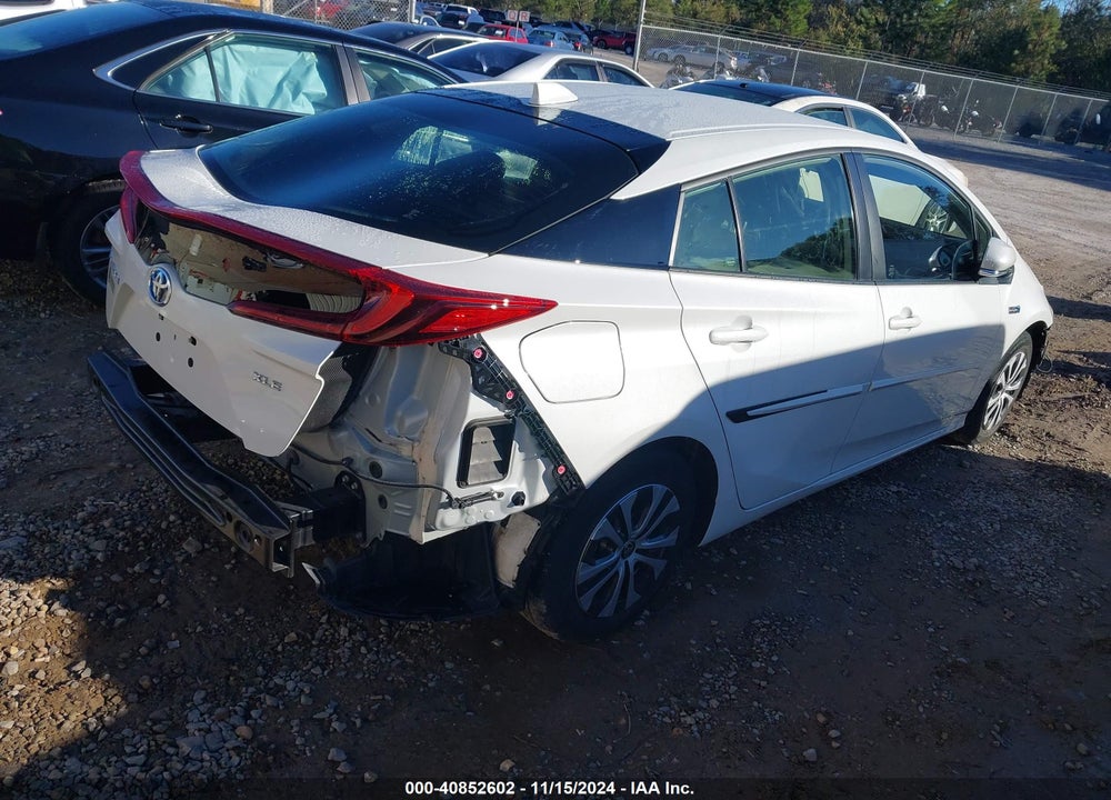 2022 TOYOTA PRIUS PRIME XLE VIN: JTDKAMFPXN3218017