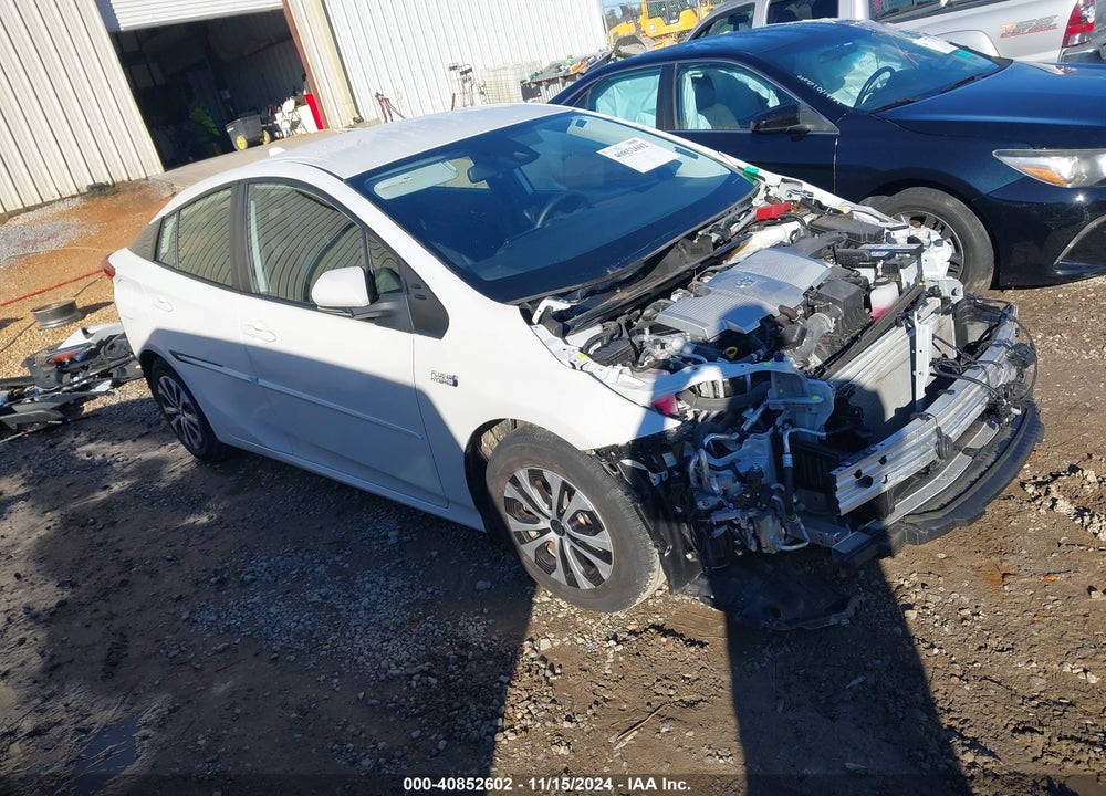 2022 TOYOTA PRIUS PRIME XLE VIN: JTDKAMFPXN3218017