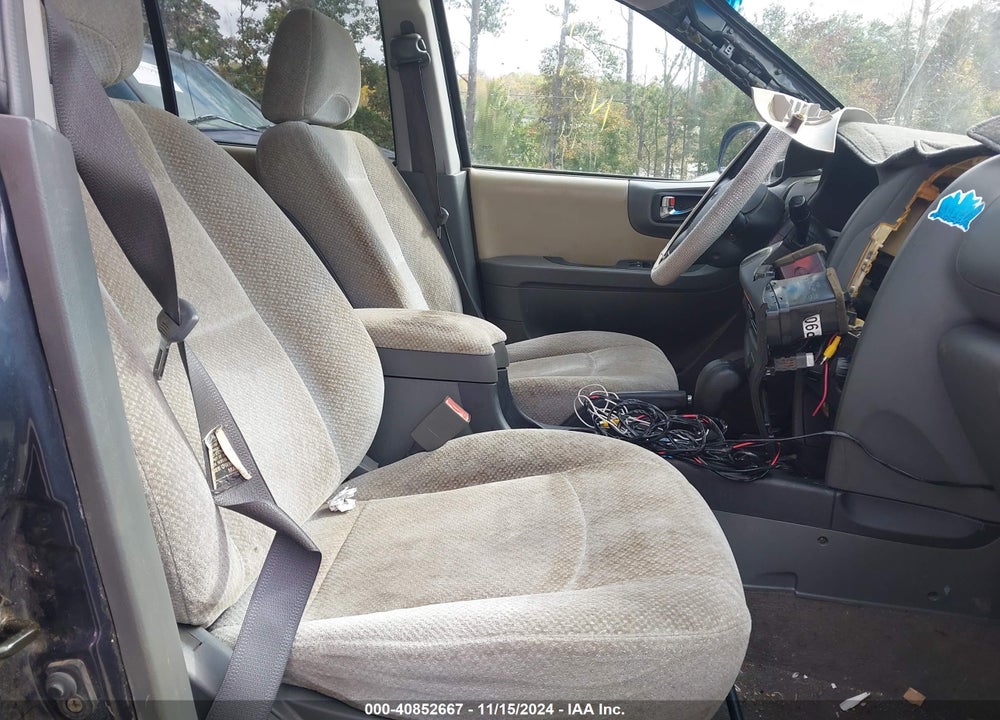 2005 HYUNDAI SANTA FE GLS VIN: KM8SC13D75U941106