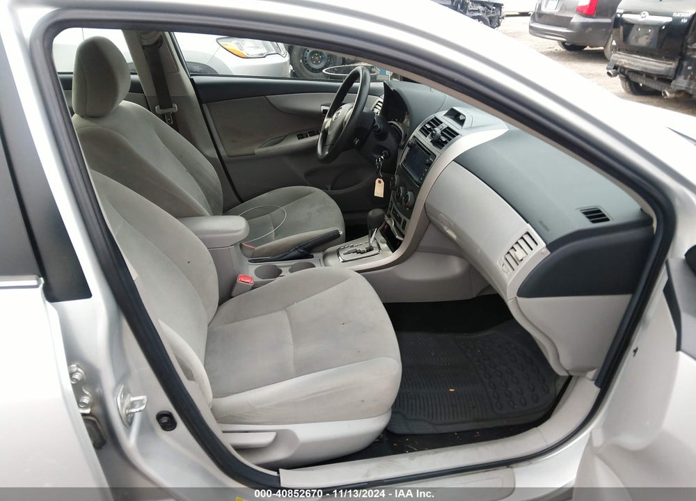 2013 TOYOTA COROLLA LE VIN: 2T1BU4EE3DC001017