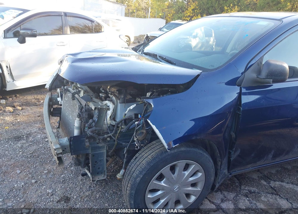 2014 NISSAN VERSA 1.6 S+ VIN: 3N1CN7AP7EL867184
