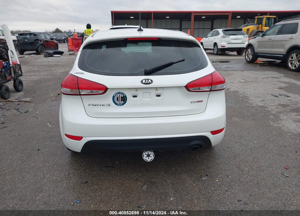 2015 KIA FORTE EX VIN: KNAFX5A82F5372343