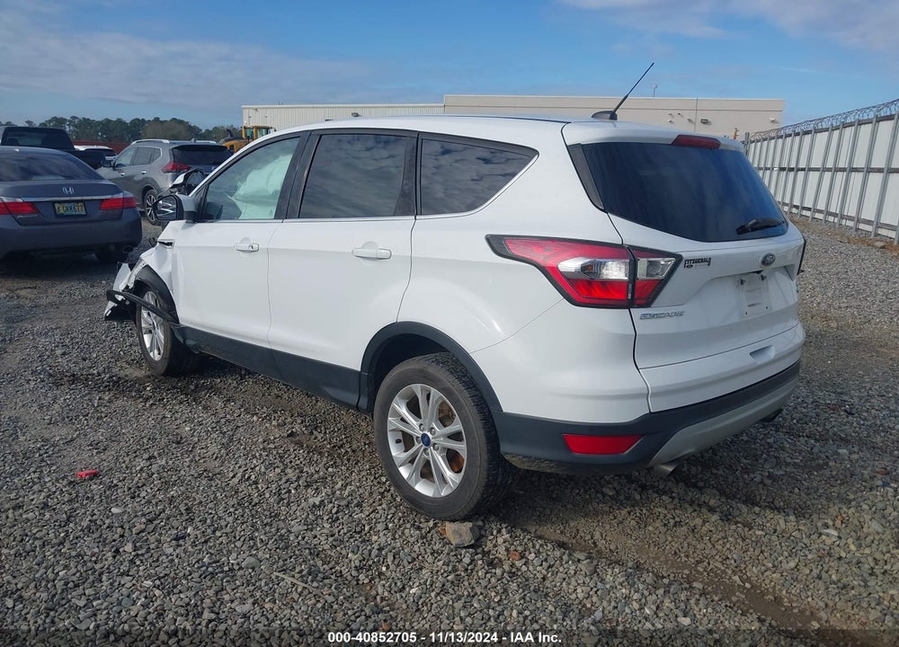 2017 FORD ESCAPE SE VIN: 1FMCU0GD4HUB01133