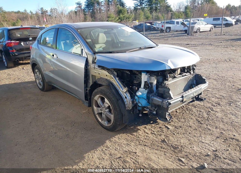 2018 HONDA HR-V LX VIN: 3CZRU6H3XJG729840