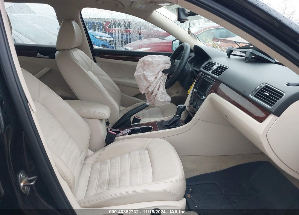 2013 VOLKSWAGEN PASSAT 2.0L TDI SEL PREMIUM VIN: 1VWCN7A30DC006804