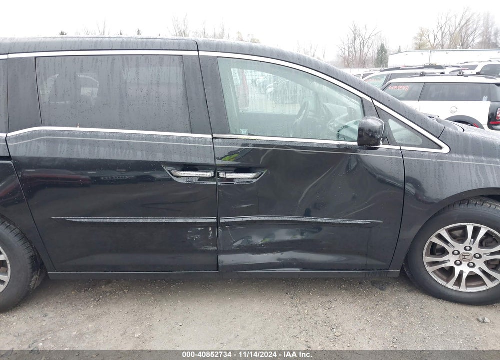 2011 HONDA ODYSSEY EX VIN: 5FNRL5H48BB087864