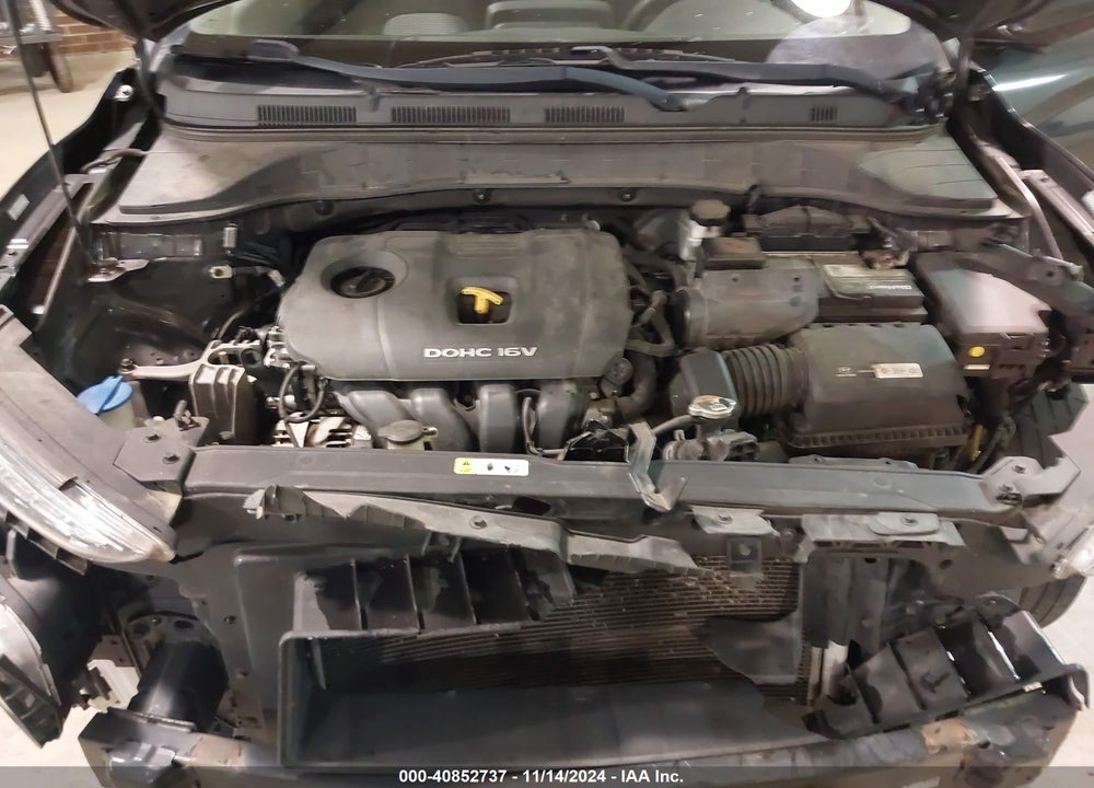 2018 HYUNDAI KONA SE VIN: KM8K12AA9JU090103