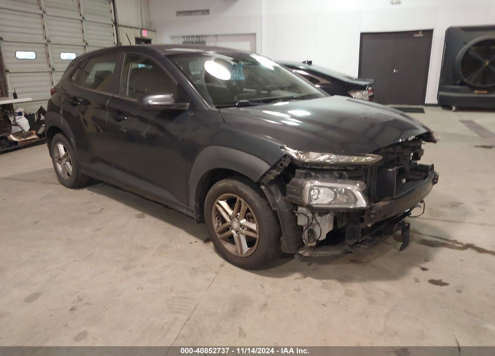 2018 HYUNDAI KONA SE VIN: KM8K12AA9JU090103