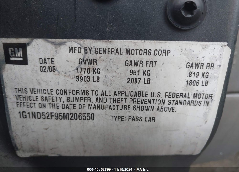 2005 CHEVROLET CLASSIC VIN: 1G1ND52F95M206550