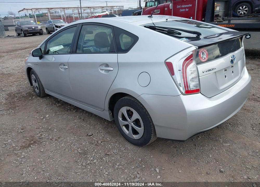 2013 TOYOTA PRIUS TWO VIN: JTDKN3DU9D1730028