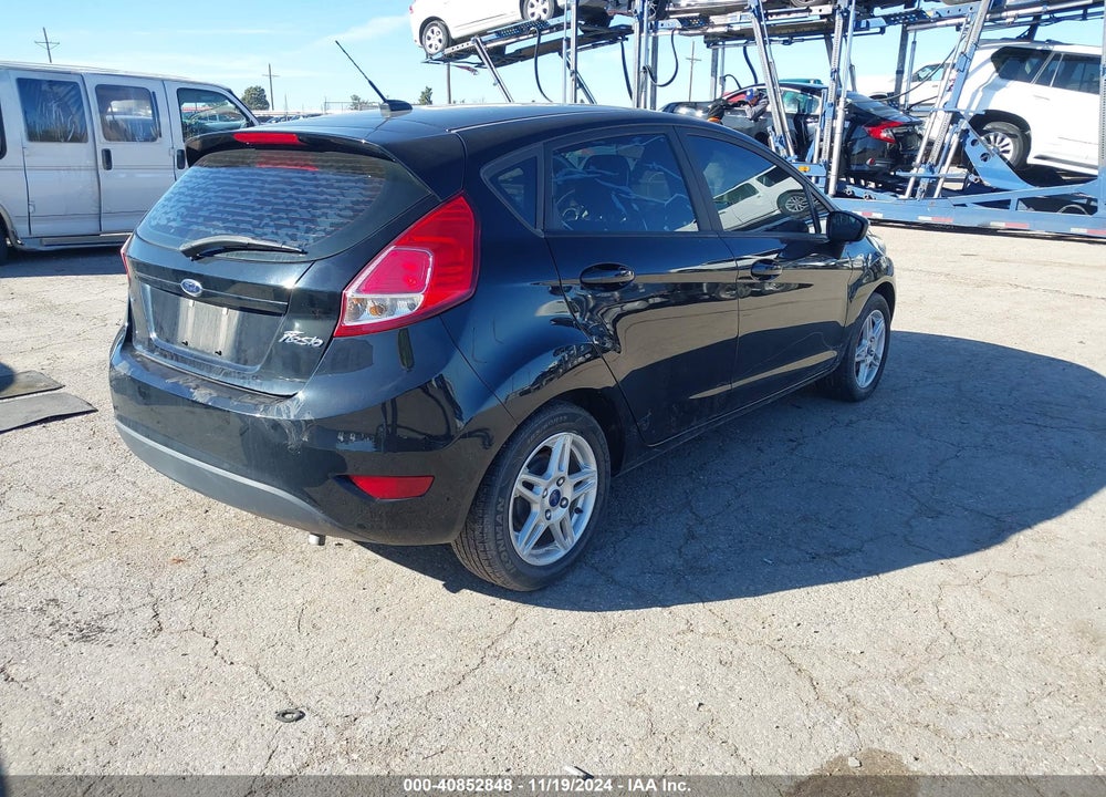 2017 FORD FIESTA SE VIN: 3FADP4EJ8HM161989