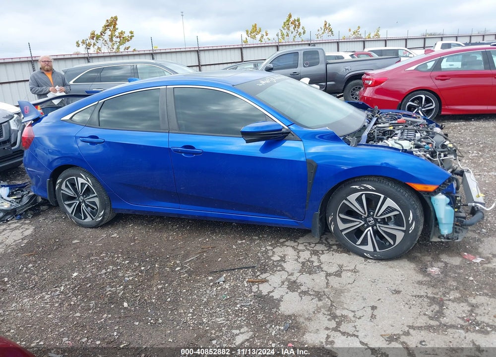 2018 HONDA CIVIC EX-L VIN: 2HGFC1F70JH641952