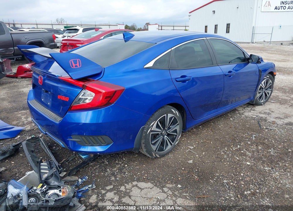 2018 HONDA CIVIC EX-L VIN: 2HGFC1F70JH641952