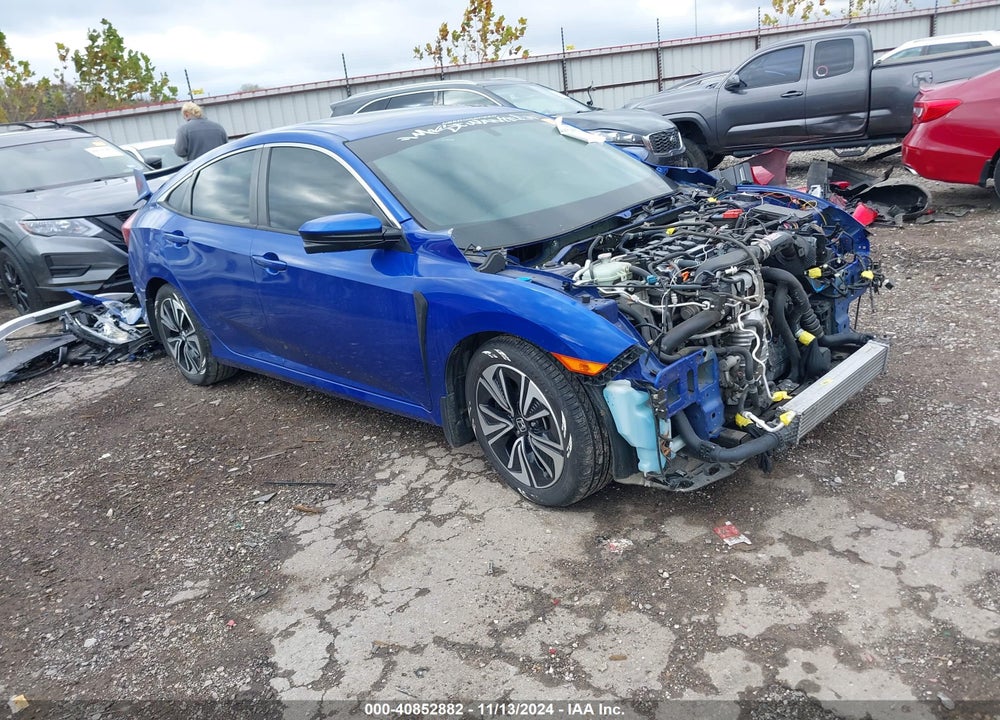 2018 HONDA CIVIC EX-L VIN: 2HGFC1F70JH641952